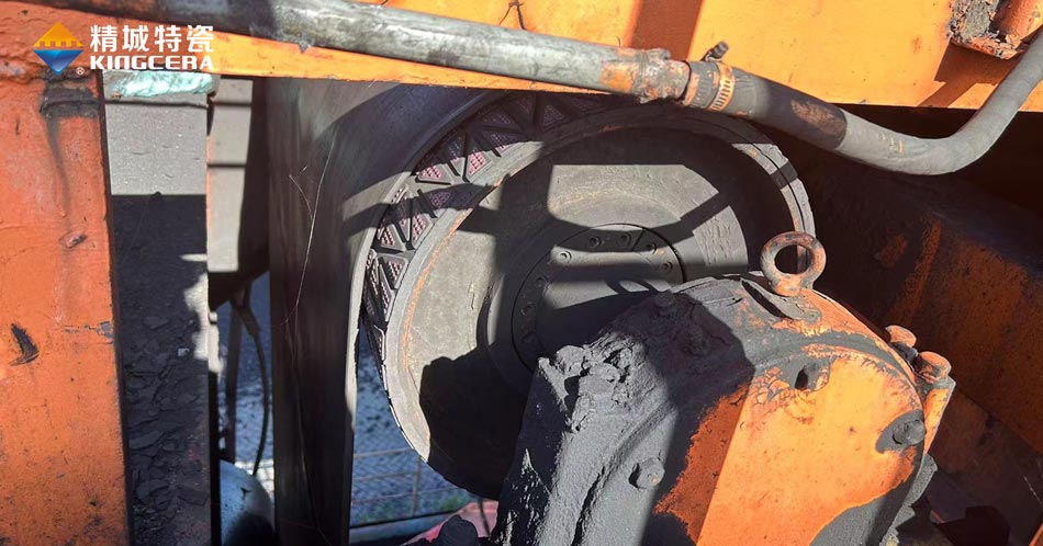 煤炭船埠陶瓷滚筒包胶