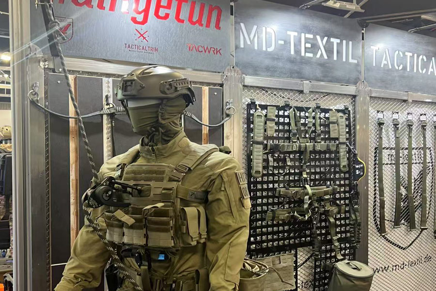 头号玩家官网特瓷参观2025德国警务展EnforceTac